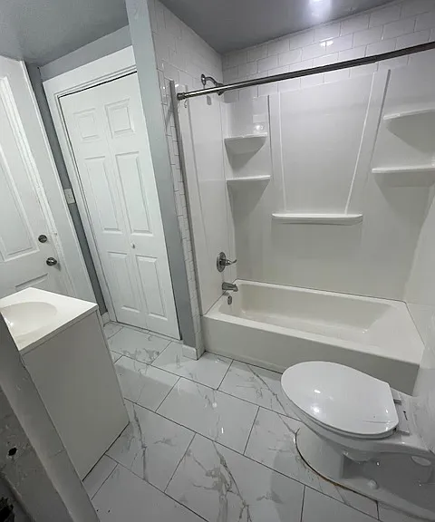 3437 Freret St — Photo 6
