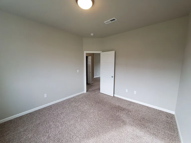 9952 Jackson St SE — Photo 28