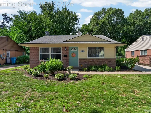 1238 Connie Ave, Madison Heights, MI 48071