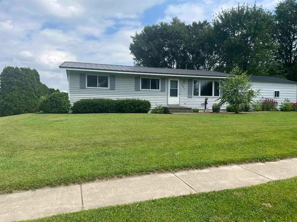 1001 Eureka St, Ripon, WI 54971