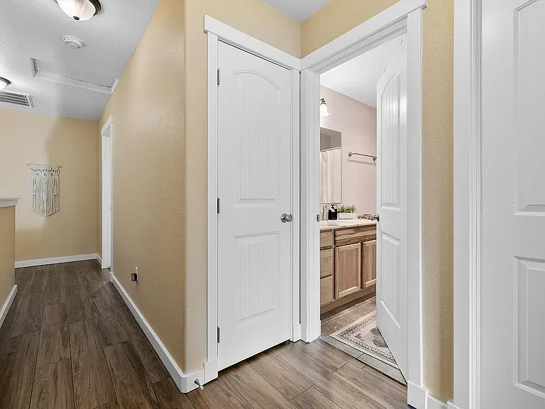 62041 NE Nates Pl — Photo 12