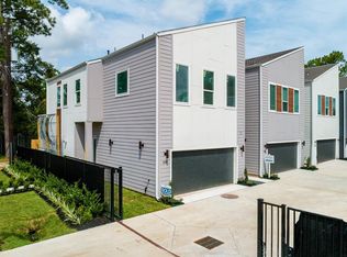 570 Janisch Rd, Houston, TX 77018