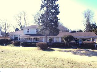 226 County Line Rd, Huntingdon Valley, PA 19006