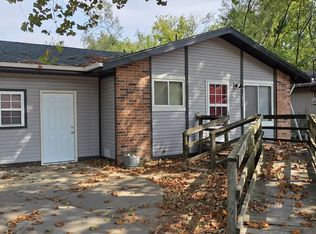 1824 N Hillcrest Ave, Springfield, MO 65802