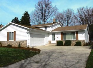 3400 King Richard Dr, Parma, OH