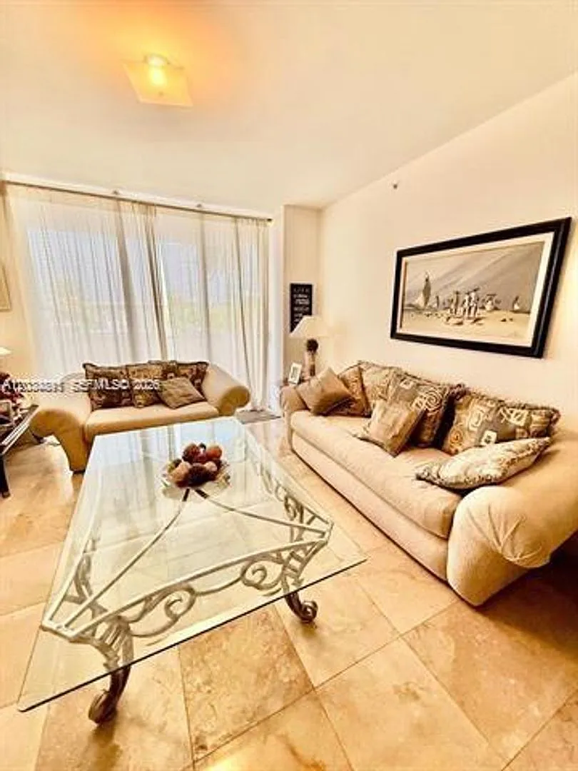 9595 Collins Ave cu-N2-G, Surfside, FL 33154 — Photo 3