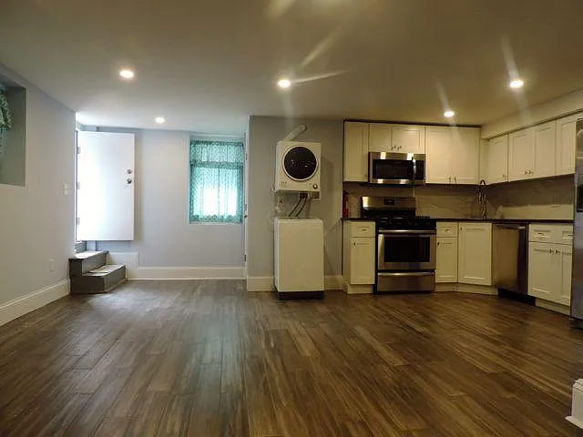 44 Gates St #1A — Photo 4