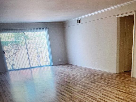 5th image of 1931 California St APT 9