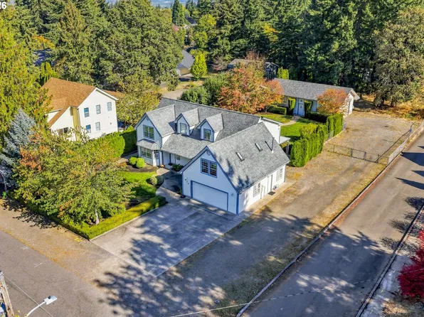 830 NE 157th Ave, Portland, OR 97230