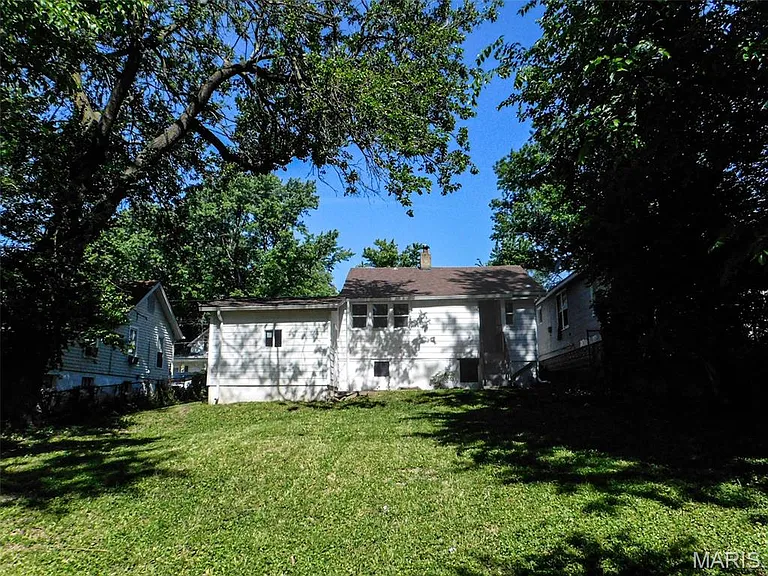 5460 Hamilton Ave — Photo 18