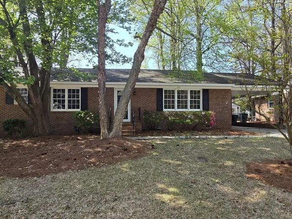 209 Hardee Circle, Greenville, NC 27858