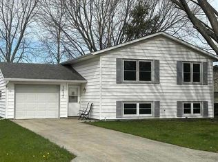1417 4th Cir NE, Waseca, MN 56093