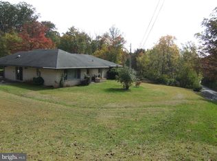 1265 Swamp Bridge Rd #L, Denver, PA 17517