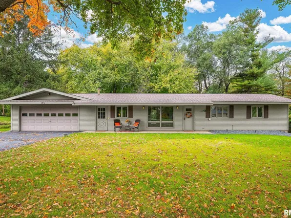 105 Sheffield Rd, Groveland, IL 61535