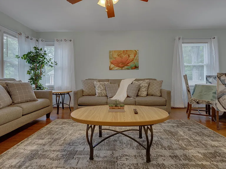 814 N Buchanan Blvd #B — Photo 19