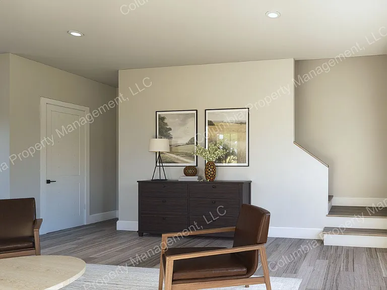 6410 Brockington Dr — Photo 8