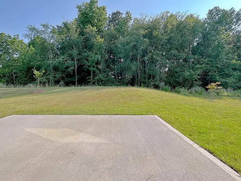 366 Golden Eagle Pkwy — Photo 25