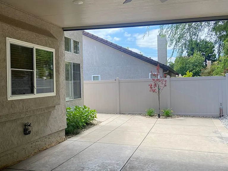 264 Thorndike Way — Photo 35