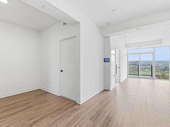 5th image of 2782 Barton St E #1402