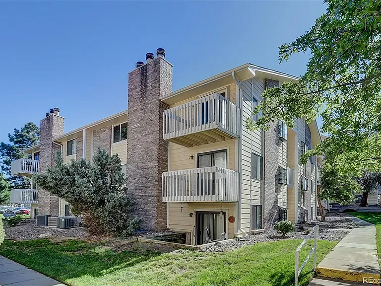 12502 E Cornell Ave #303 — Photo 9