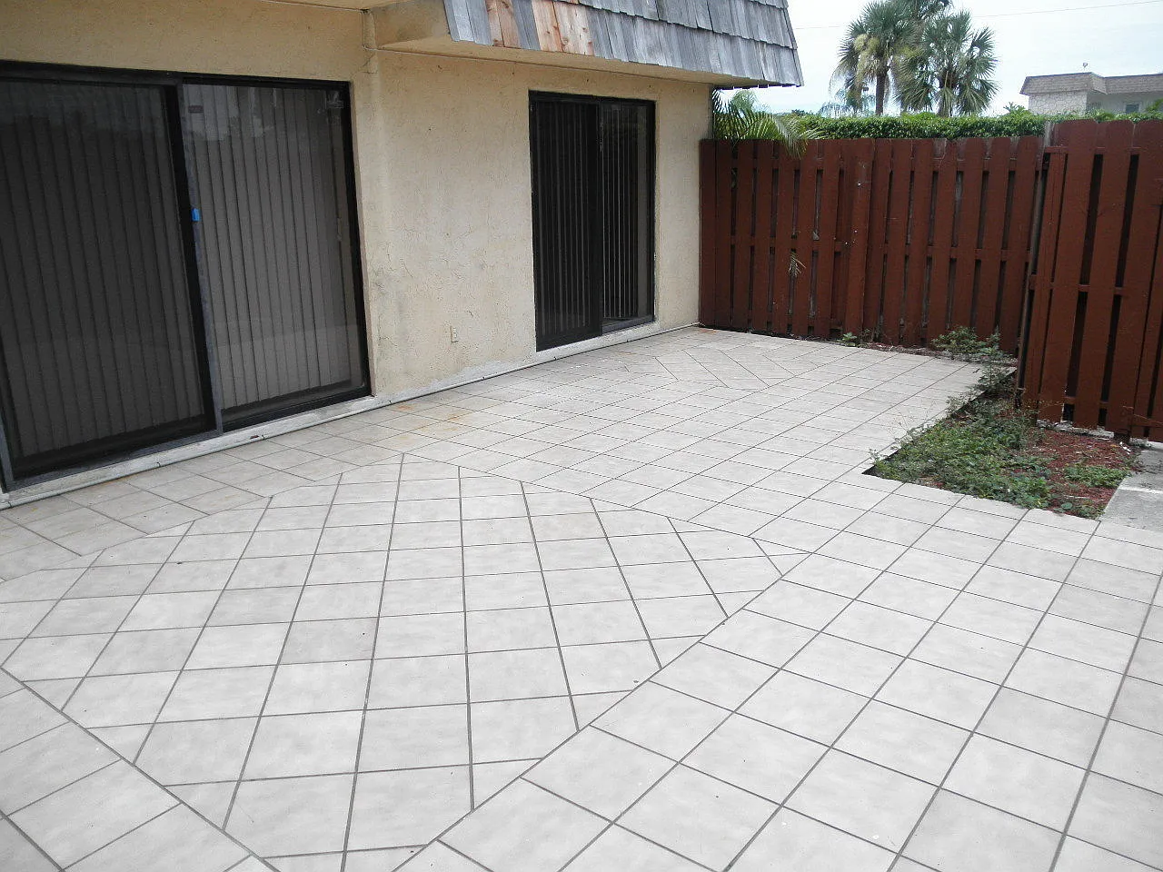 Springdale Townhomes — Photo 2