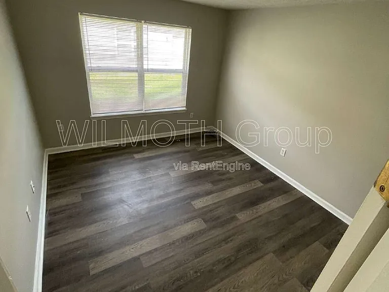 7756 Mountain Stream Way — Photo 6