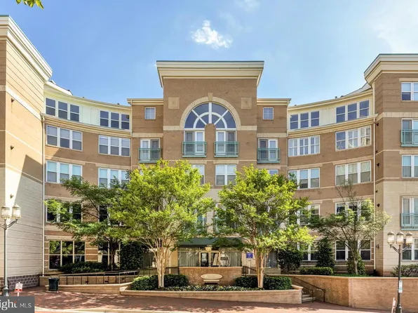 12001 Market St #T29, Reston, VA 20190