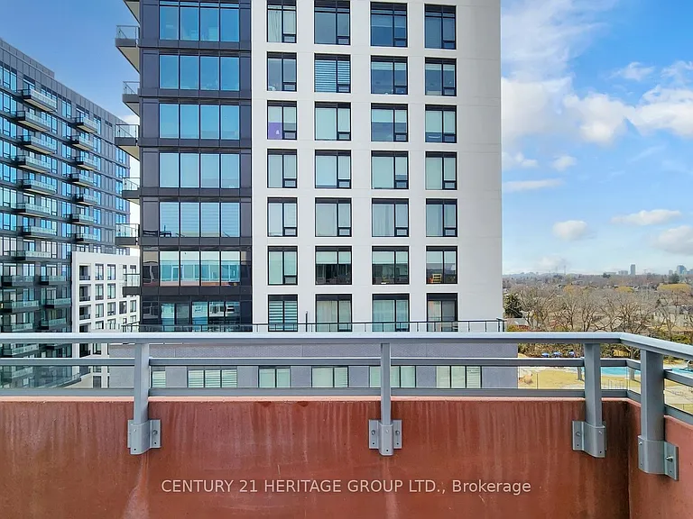 8888 Yonge St #708 — Photo 33