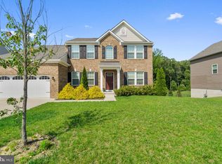 136 E Crossing Dr, Mount Royal, NJ 08061