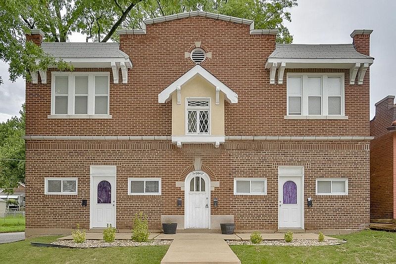 1st image of 5409A Lansdowne Ave
