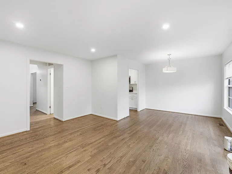 1603 Ingram Ter — Photo 17
