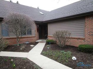 5074 S Main St, Sylvania, OH 43560