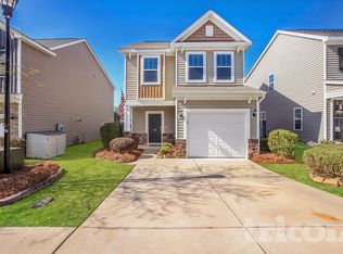 423 Lanyard Ln, Chapin, SC 29036