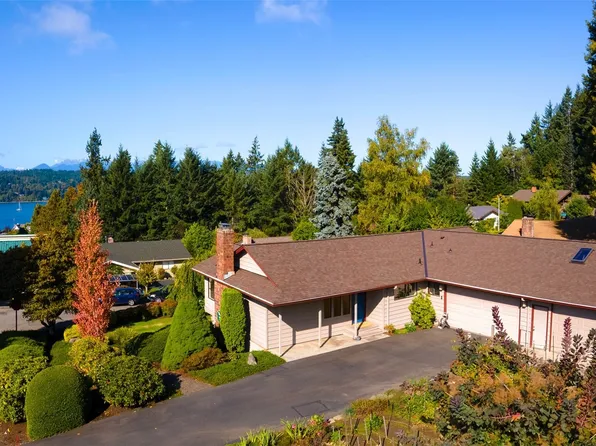 1020 NE Tollefson Street, Poulsbo, WA 98370