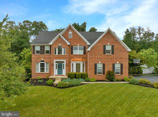 311 Green Meadow Dr, Douglassville, PA 19518