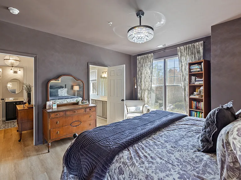 801 Moratuck Dr #201 — Photo 20
