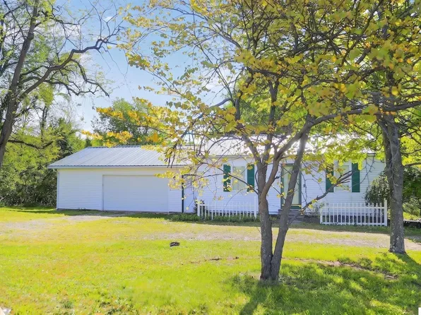 14222 Monroe Mills Rd, Howard, OH 43028
