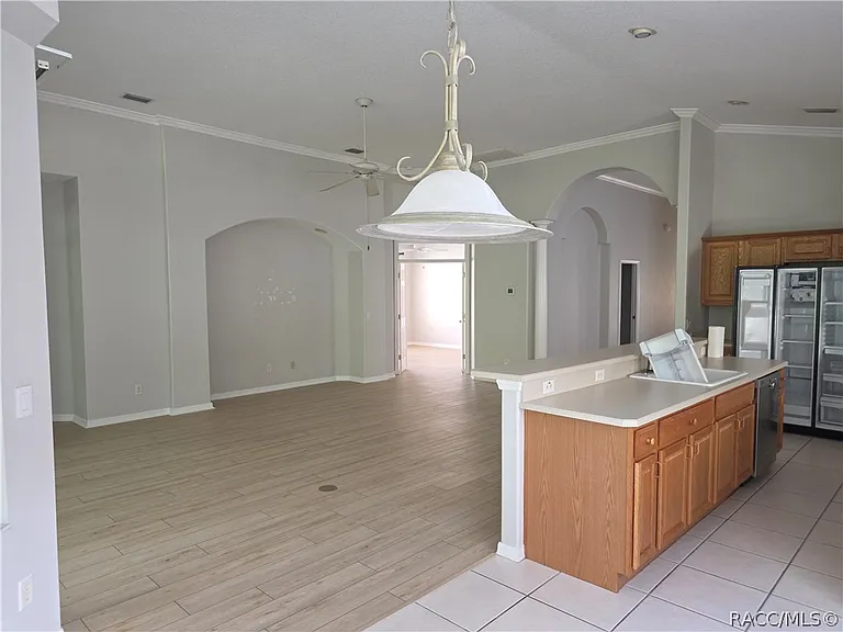 1641 N Shadowview Path — Photo 18