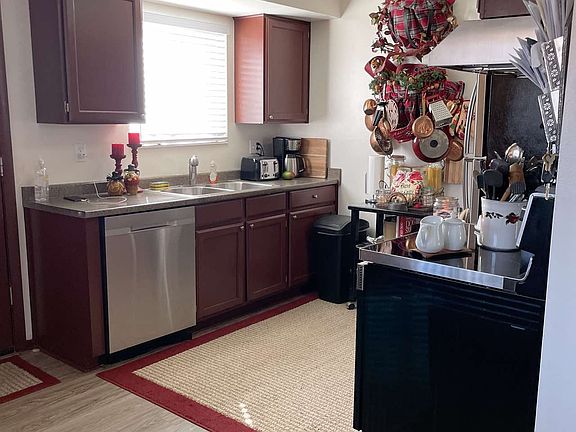 2nd image of 1470 S Brooklane Cir #1470