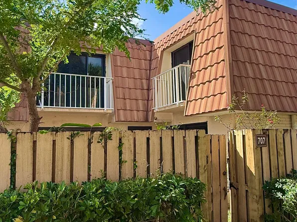 707 MILL VALLEY Place, West Palm Beach, FL 33409