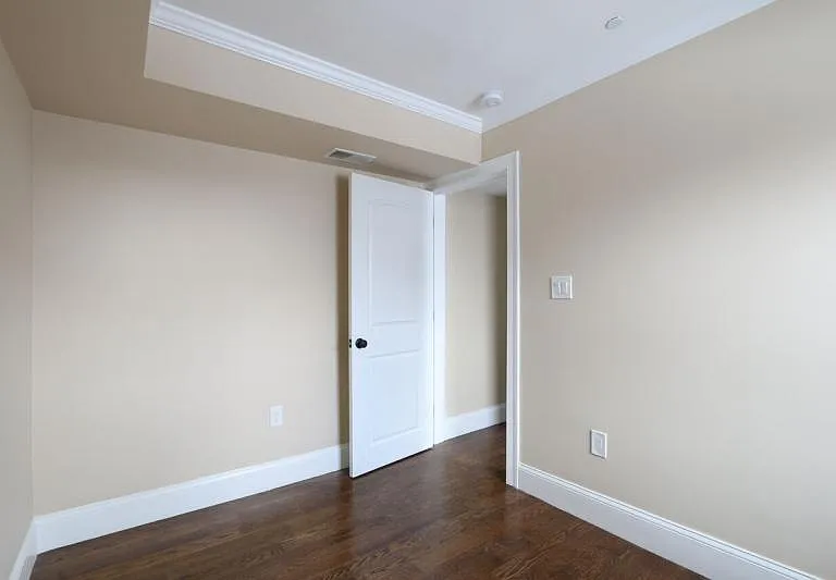21 Alpine St #2L — Photo 7
