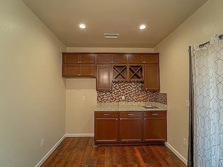 820 Serrano Pointe St NW — Photo 33