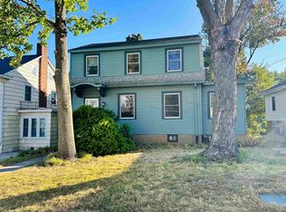 1890 Alta Vista St, Dubuque, IA 52001