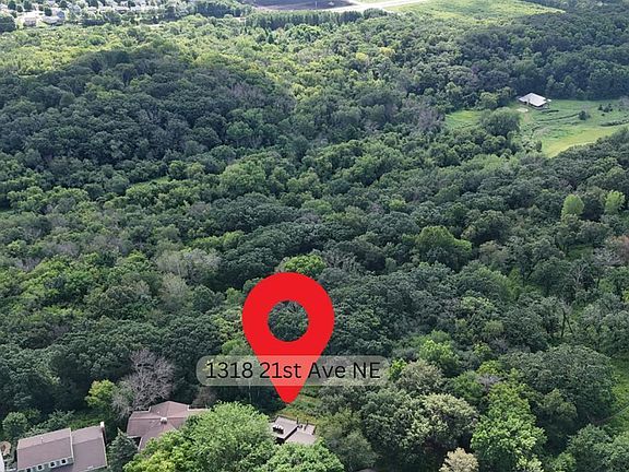 2nd image of 1318 21st Ave NE