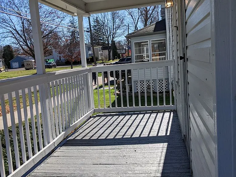 23 Mechanic St — Photo 3