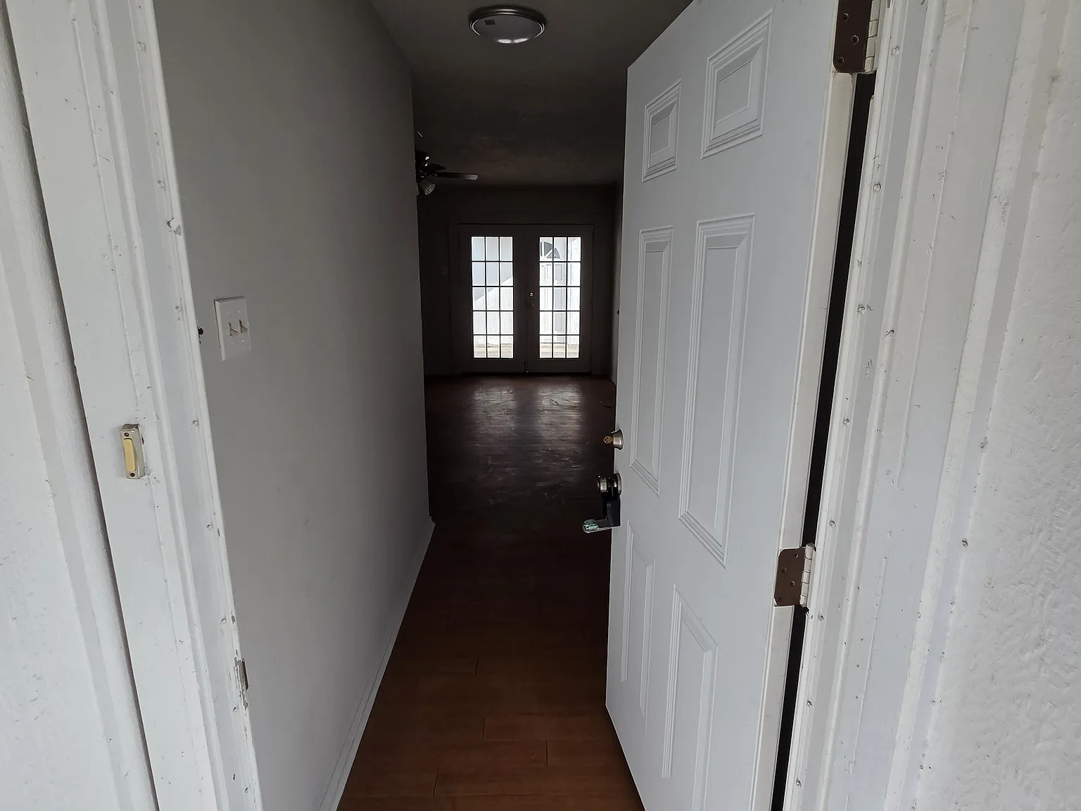 3 bed, 1198 sqft, $1,800 — Photo 4
