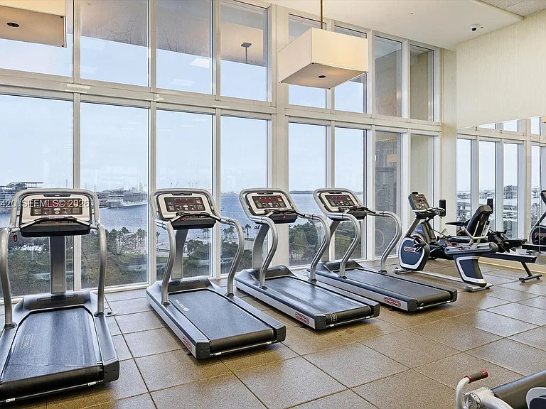 50 Biscayne Blvd #4603 — Photo 37