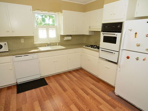 5th image of 757 Gatewood Ave