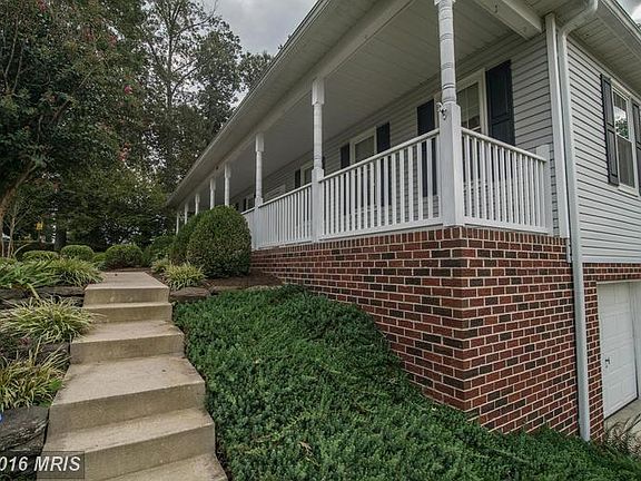 4th image of 1108 Cornwall Dr