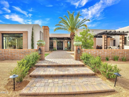 6611 E Peak View Road, Cave Creek, AZ 85331